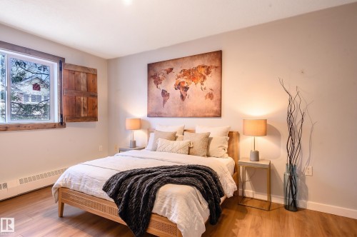 #237 10636 120 St Nw, Edmonton, AB - Indoor Photo Showing Bedroom