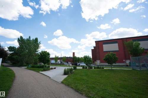 #237 10636 120 St Nw, Edmonton, AB - Outdoor