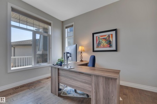 4232 8 Street Nw, Edmonton, AB 