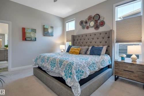 4232 8 Street Nw, Edmonton, AB 
