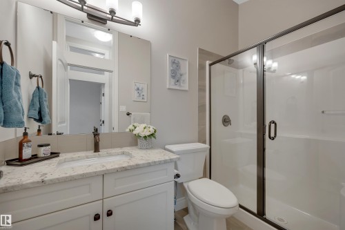 4232 8 Street Nw, Edmonton, AB 