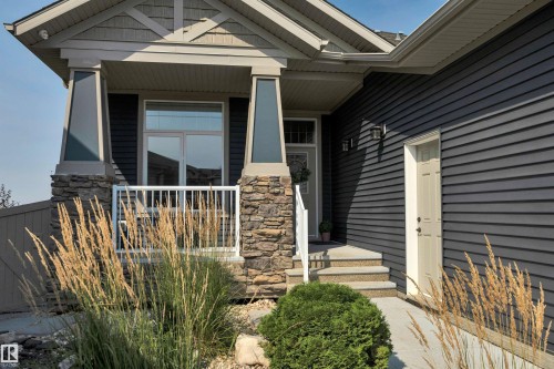 4232 8 Street Nw, Edmonton, AB 