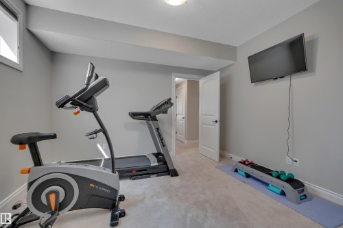 4232 8 Street Nw, Edmonton, AB 