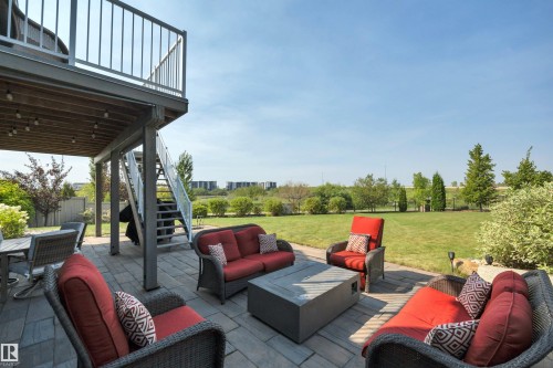 4232 8 Street Nw, Edmonton, AB 
