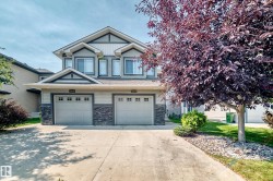 16832 53 Street NW  Edmonton, AB T5Y 0R7