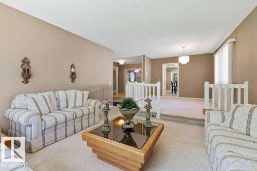 22 Wentworth Crescent, St. Albert, AB 