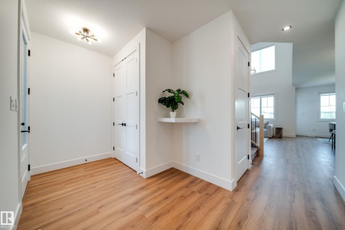 3337 Chickadee Drive Nw, Edmonton, AB 