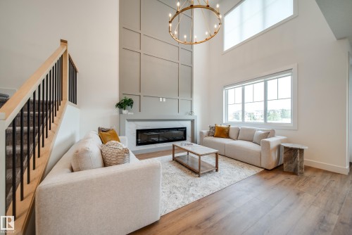 3337 Chickadee Drive Nw, Edmonton, AB 