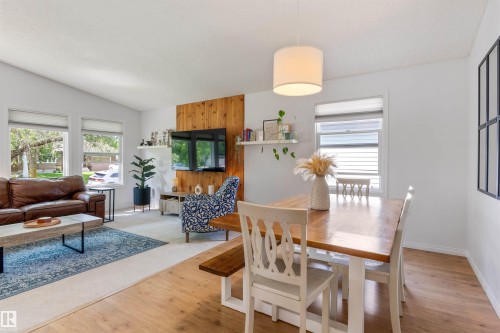 25 Amherst Crescent, St. Albert, AB 