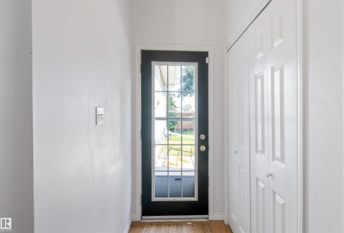 25 Amherst Crescent, St. Albert, AB 