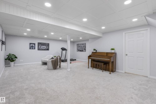 25 Amherst Crescent, St. Albert, AB 
