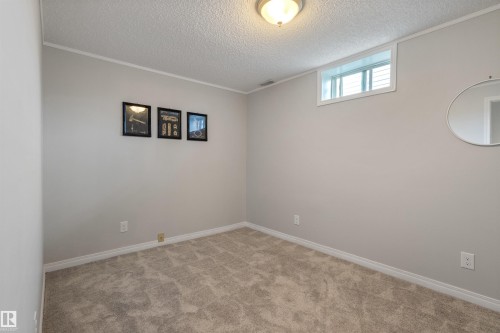 25 Amherst Crescent, St. Albert, AB 