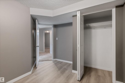 25 Amherst Crescent, St. Albert, AB 