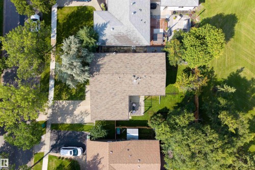25 Amherst Crescent, St. Albert, AB 