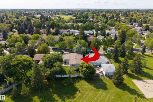 25 Amherst Crescent, St. Albert, AB 