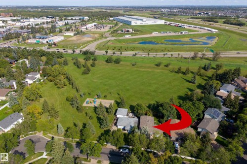 25 Amherst Crescent, St. Albert, AB 