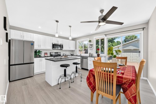 3 Grantham Place, St. Albert, AB 