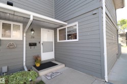 #26 4610 17 AV NW  Edmonton, AB T6L 5T1