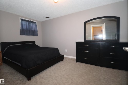 #26 4610 17 Av Nw, Edmonton, AB 