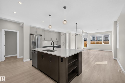 4872 Kinney Road Sw, Edmonton, AB 