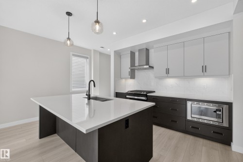 4872 Kinney Road Sw, Edmonton, AB 