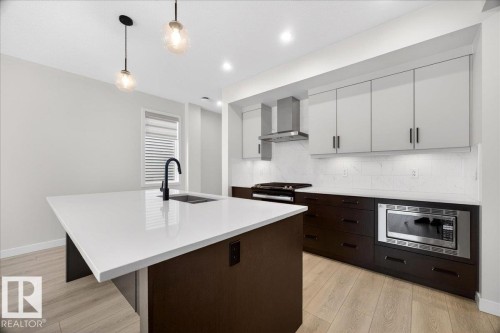 4872 Kinney Road Sw, Edmonton, AB 