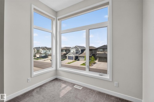 4872 Kinney Road Sw, Edmonton, AB 