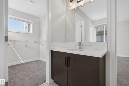 4872 Kinney Road Sw, Edmonton, AB 