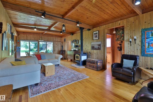 39 Sundance Beach, Rural Leduc County, AB - Indoor