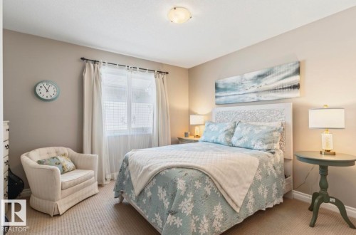 Wall-to-wall carpeting and neutral wall tones - 22 Voleta Crest, Spruce Grove, AB 