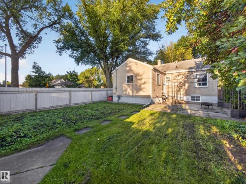 12403 92 Street Nw, Edmonton, AB 