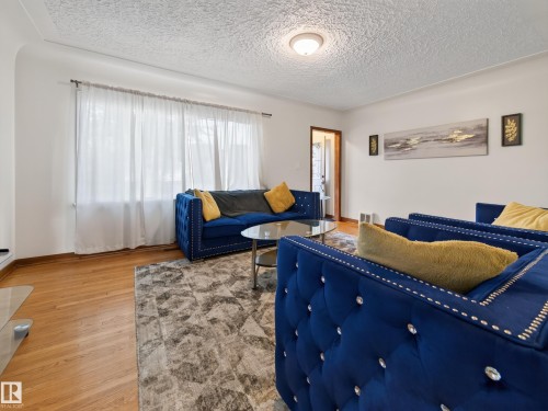 12403 92 Street Nw, Edmonton, AB 