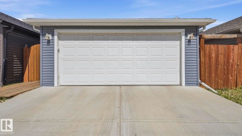 2424 Casey Link Link Sw, Edmonton, AB 