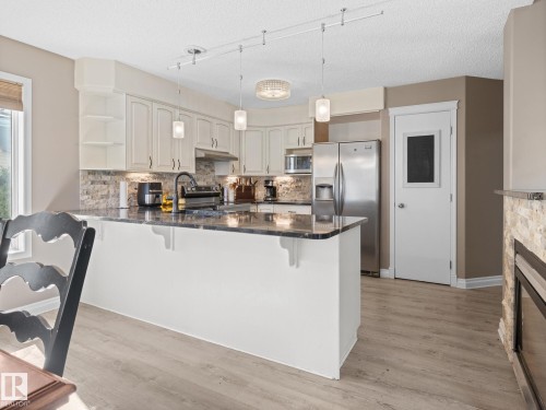 4 Rochelle Court, Beaumont, AB 