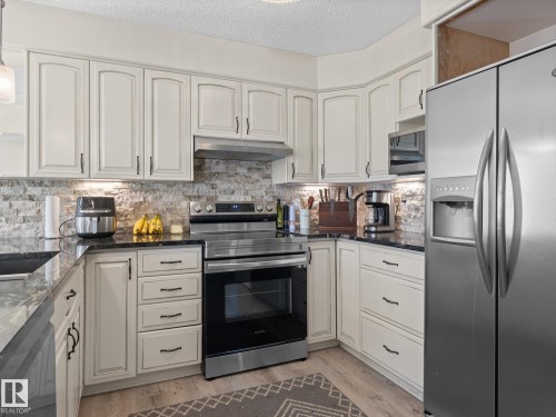 4 Rochelle Court, Beaumont, AB 