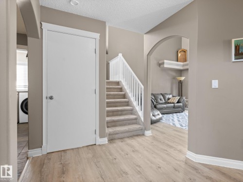 4 Rochelle Court, Beaumont, AB 