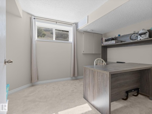 4 Rochelle Court, Beaumont, AB 
