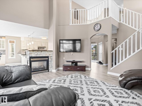 4 Rochelle Court, Beaumont, AB 
