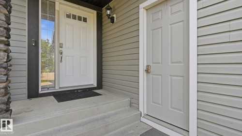 3613 167A Avenue Nw, Edmonton, AB 