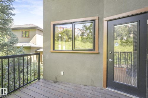 9404 100A Avenue Nw, Edmonton, AB 