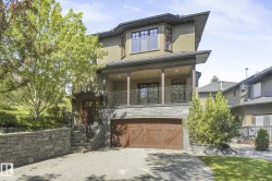 9404 100A Avenue NW  Edmonton, AB T5H 4S2