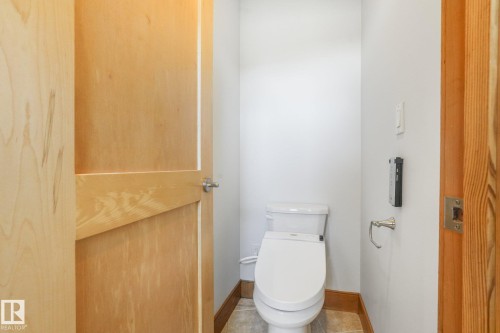 9404 100A Avenue Nw, Edmonton, AB 