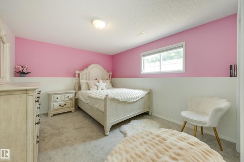 1123 48 Street Nw, Edmonton, AB - Indoor Photo Showing Bedroom