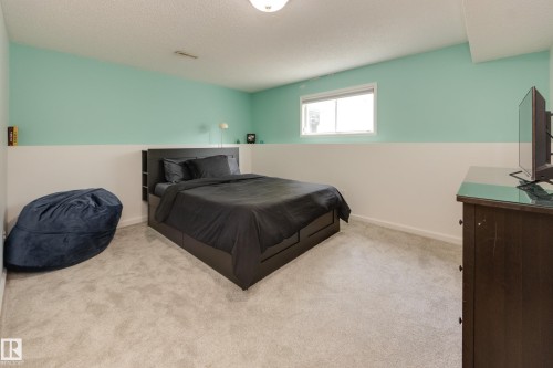 1123 48 Street Nw, Edmonton, AB - Indoor Photo Showing Bedroom
