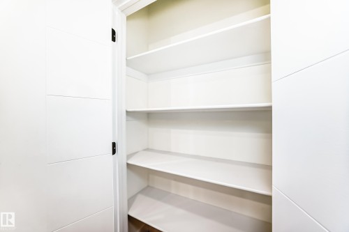 10721 70 Avenue Nw, Edmonton, AB - Indoor With Storage