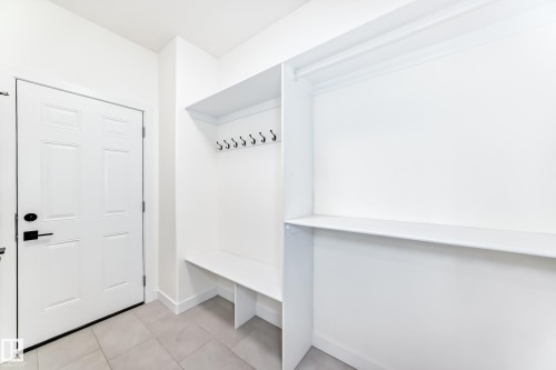 10721 70 Avenue Nw, Edmonton, AB - Indoor Photo Showing Other Room