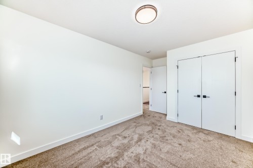 10721 70 Avenue Nw, Edmonton, AB - Indoor Photo Showing Other Room