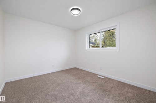 3515 105B Street Nw, Edmonton, AB 