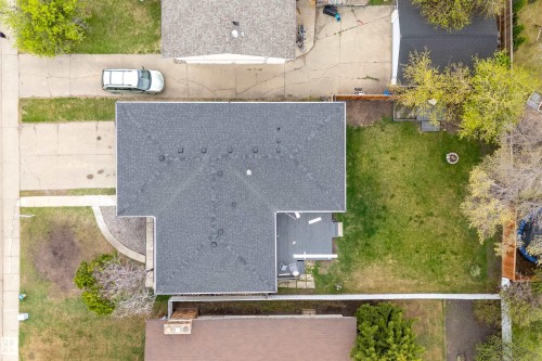 3515 105B Street Nw, Edmonton, AB 