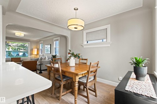10741 70 Avenue Nw, Edmonton, AB 